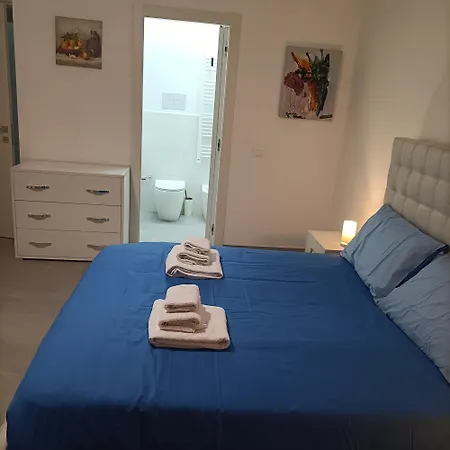 Mondello Bed & باليرمو